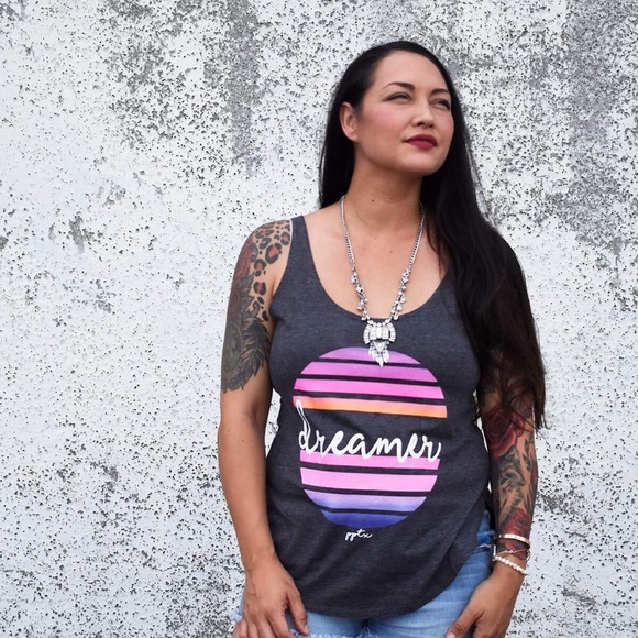 Dreamer Graphic Tank Top - Picture 3 of 4